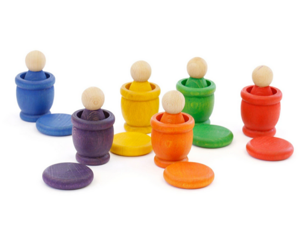 Nins figurer, kopper og mynter