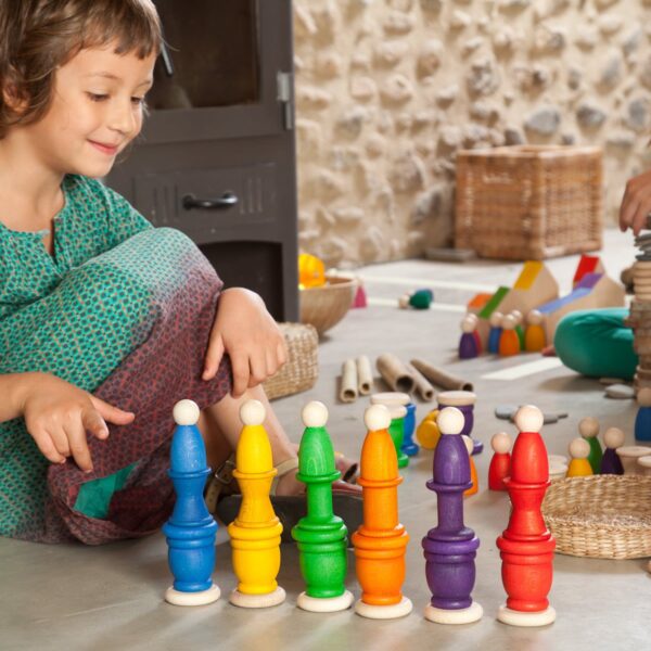 Nins figurer, kopper og mynter